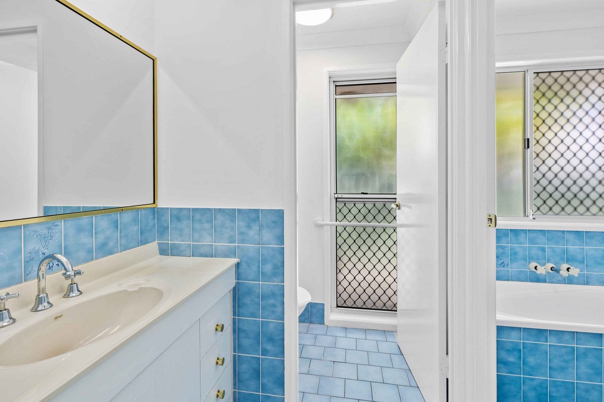 8 Damson Place Elanora 13