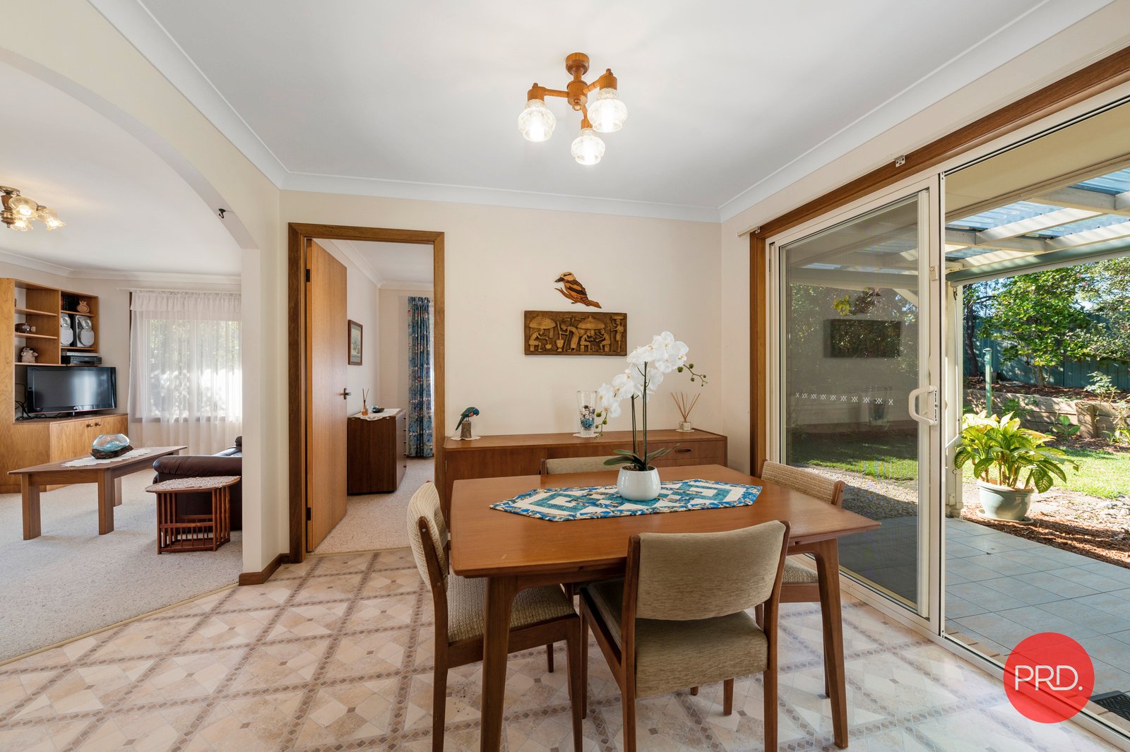 8 Daniel Court BONVILLE 4