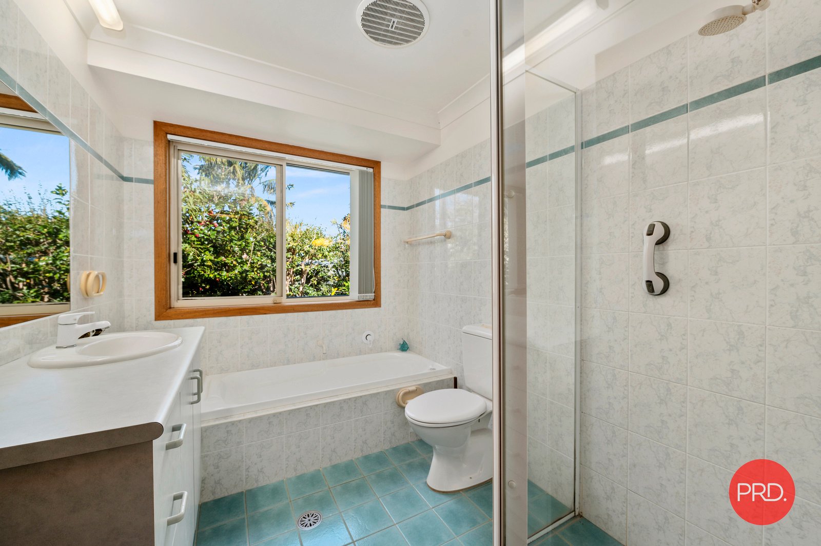 8 Daniel Court BONVILLE 9