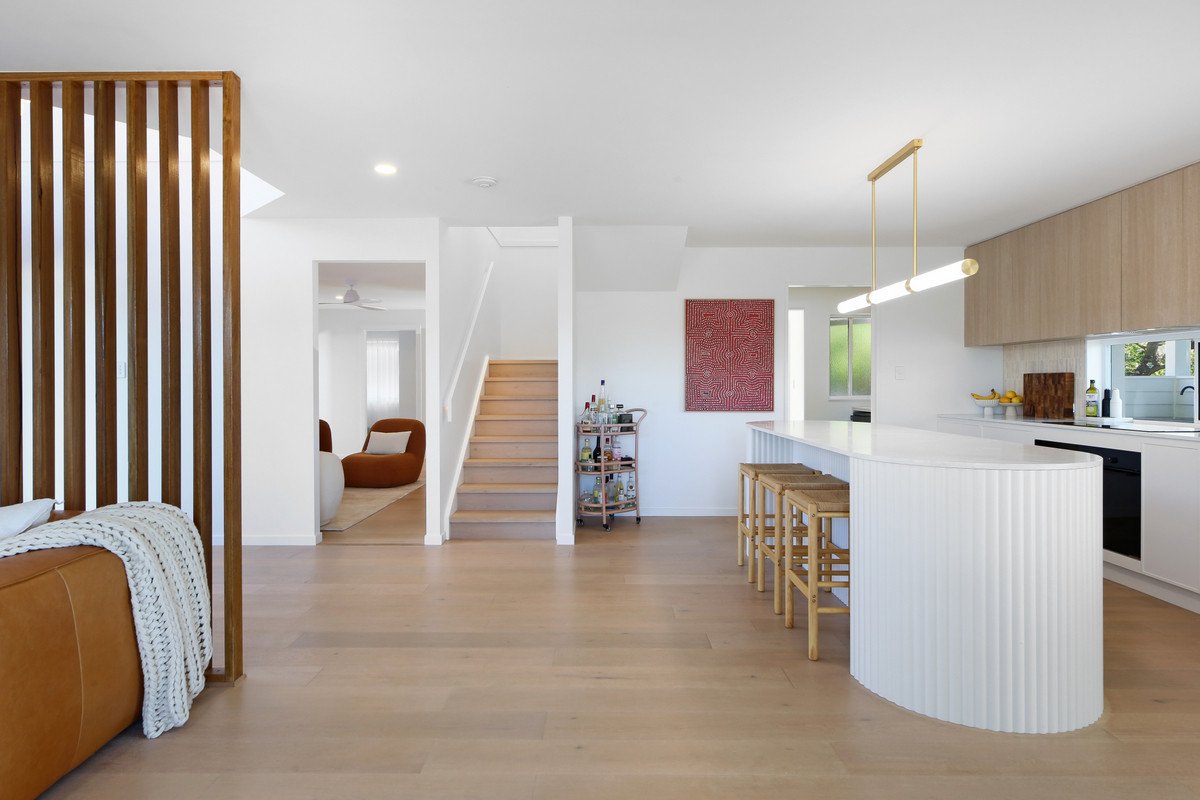 8 Dapples Court Burleigh Heads 16