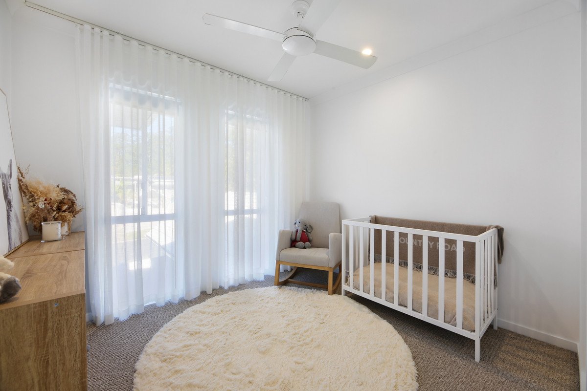 8 Dapples Court Burleigh Heads 20
