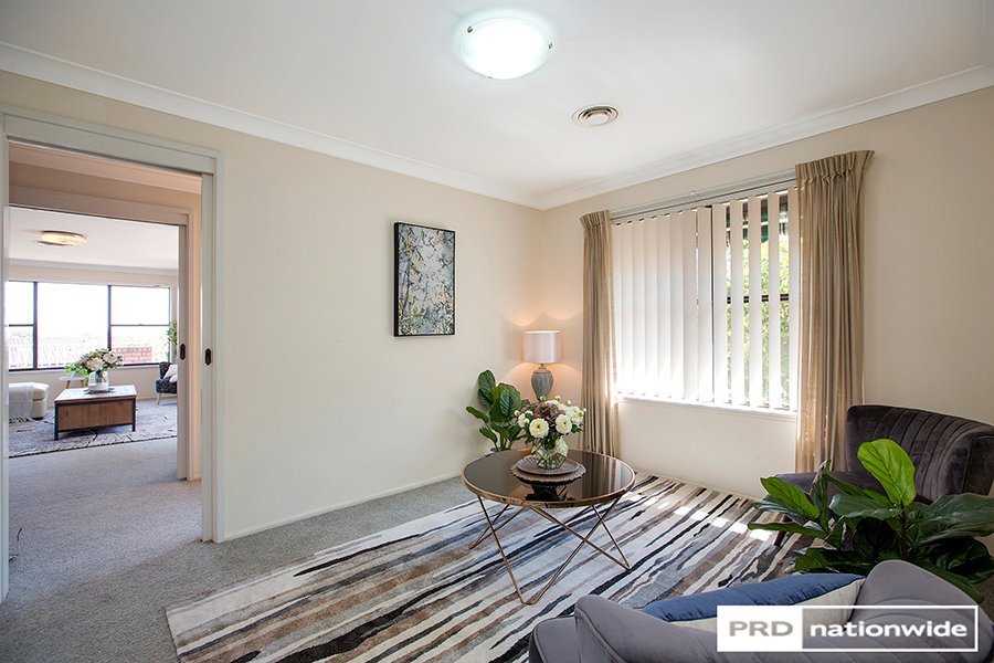 8 Dekalb Street TAMWORTH 4