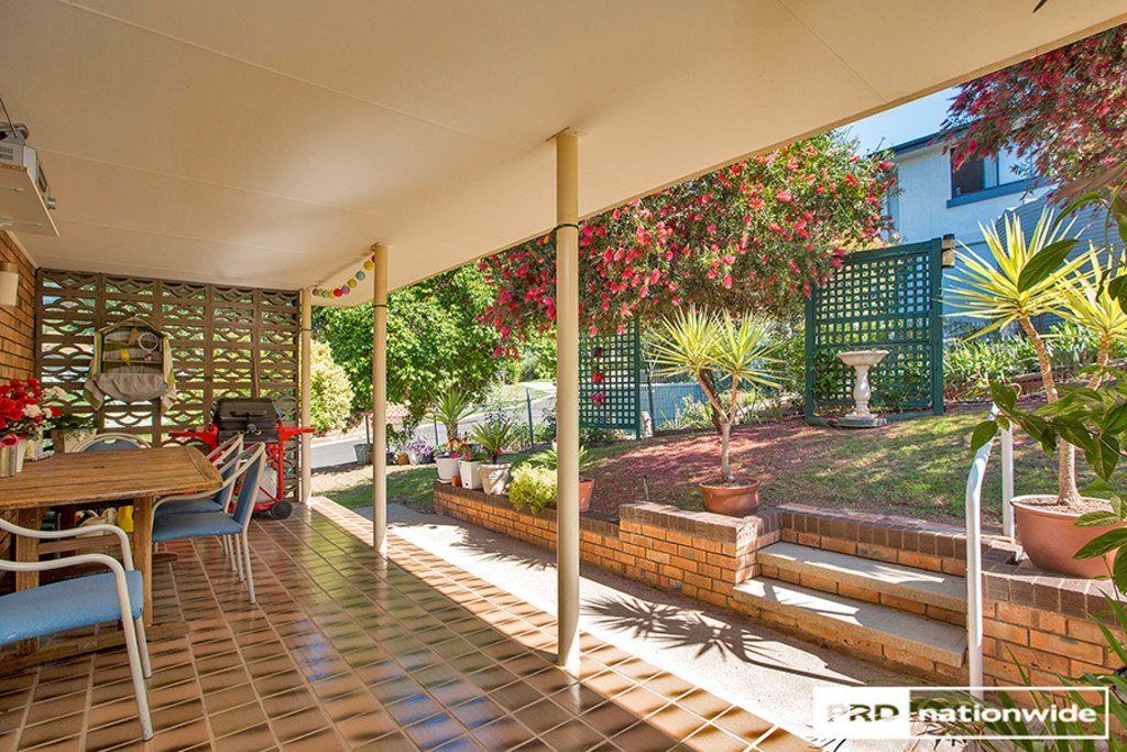 8 Dekalb Street TAMWORTH 11