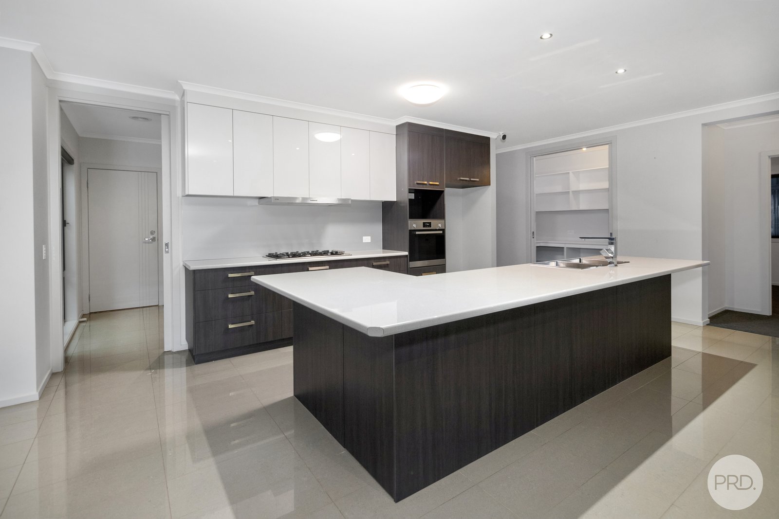 8 Delaland Avenue BUNINYONG 8