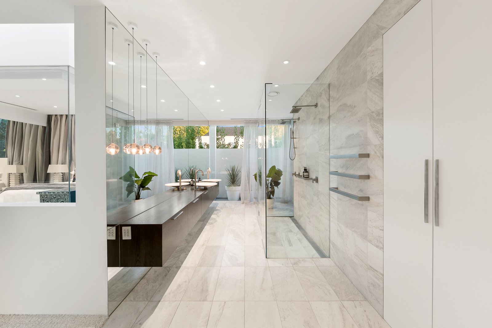 Real Estate and Property in 8 Denham Place, Toorak, VIC