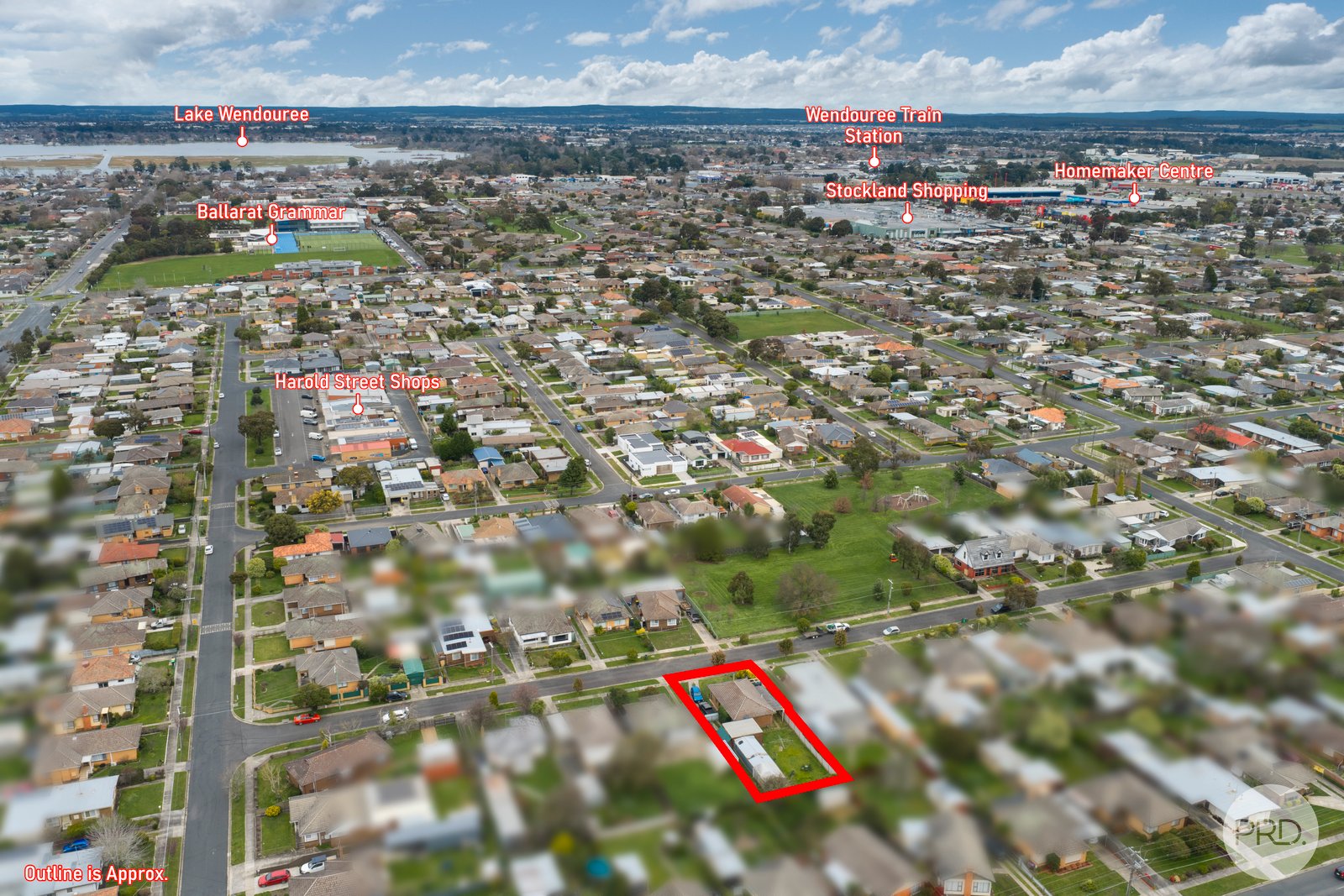 8 Dermot Street WENDOUREE 11