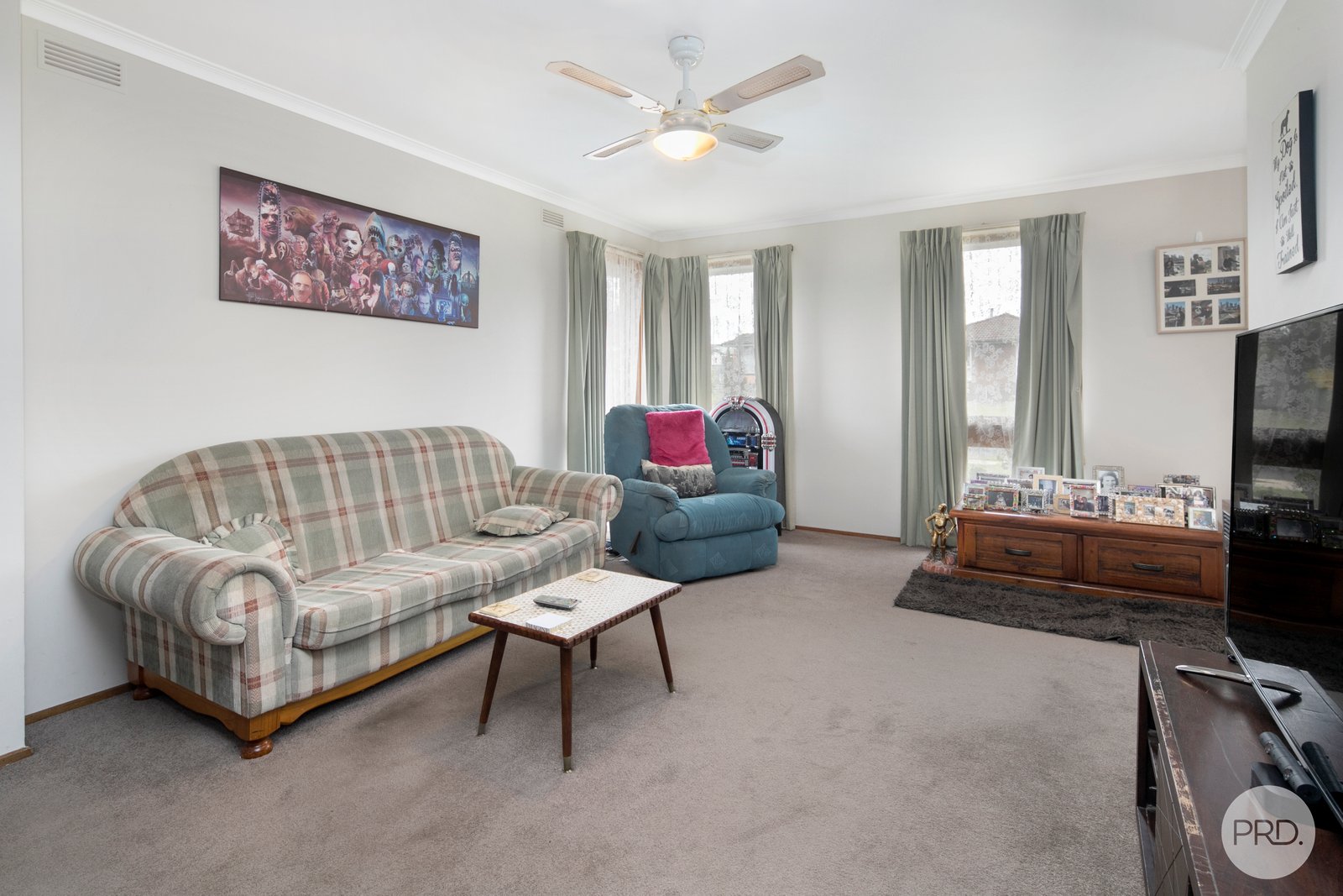 8 Dermot Street WENDOUREE 2