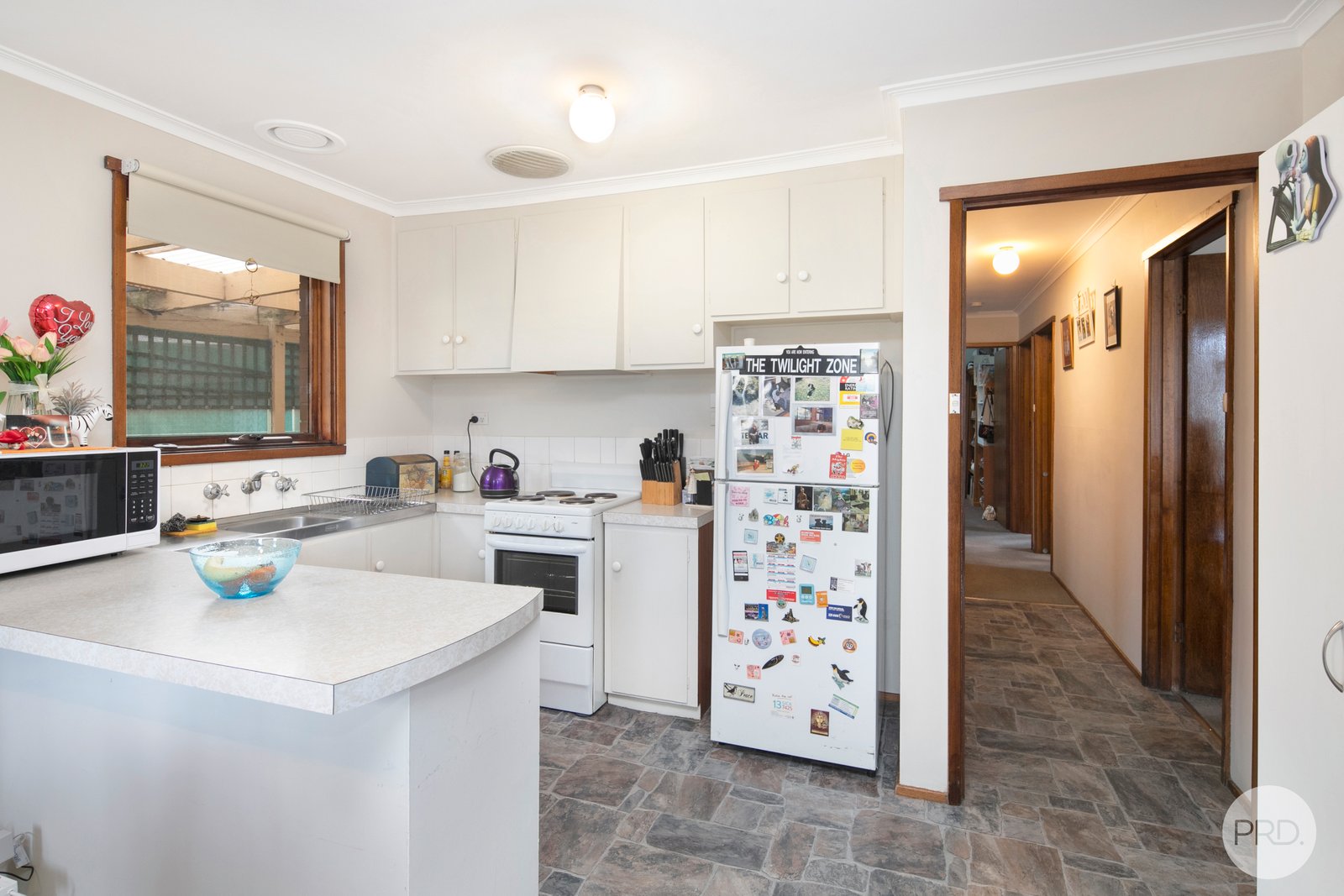 8 Dermot Street WENDOUREE 3