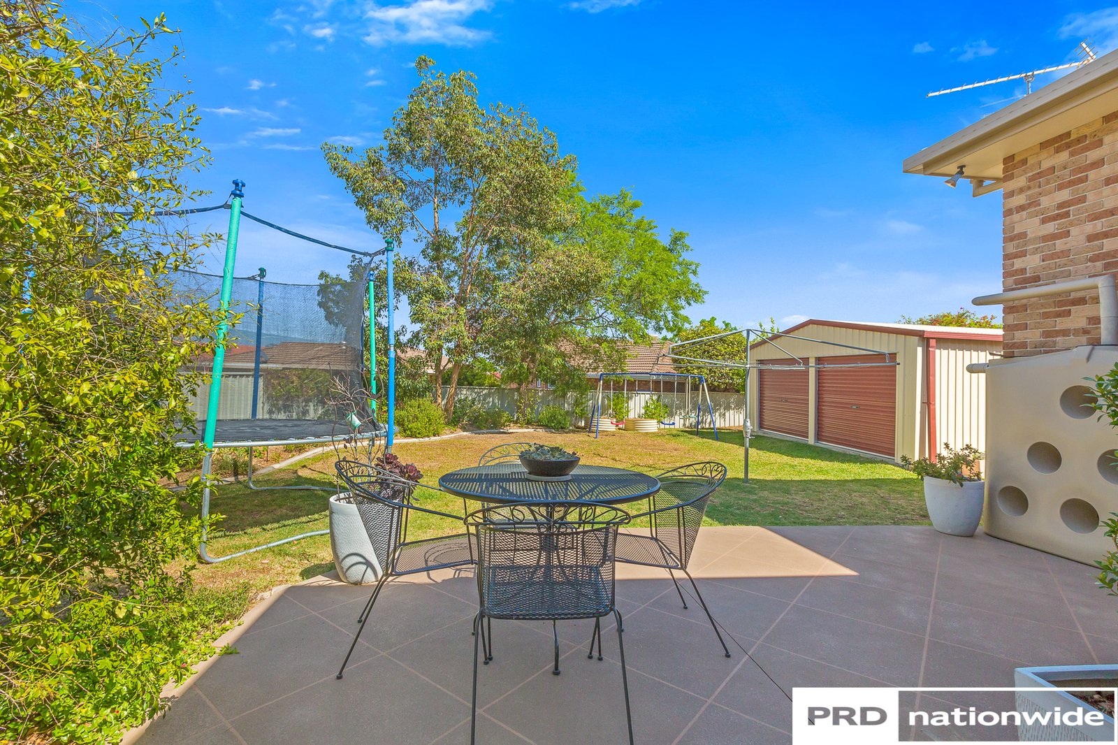 8 Dibar Drive TAMWORTH 22