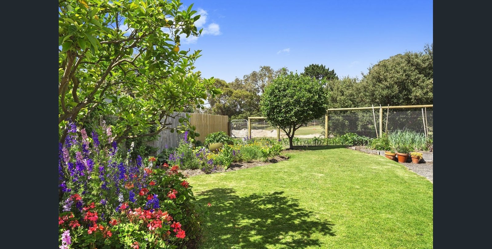 Real Estate and Property in 8 Diggorra Court, Point Lonsdale, VIC