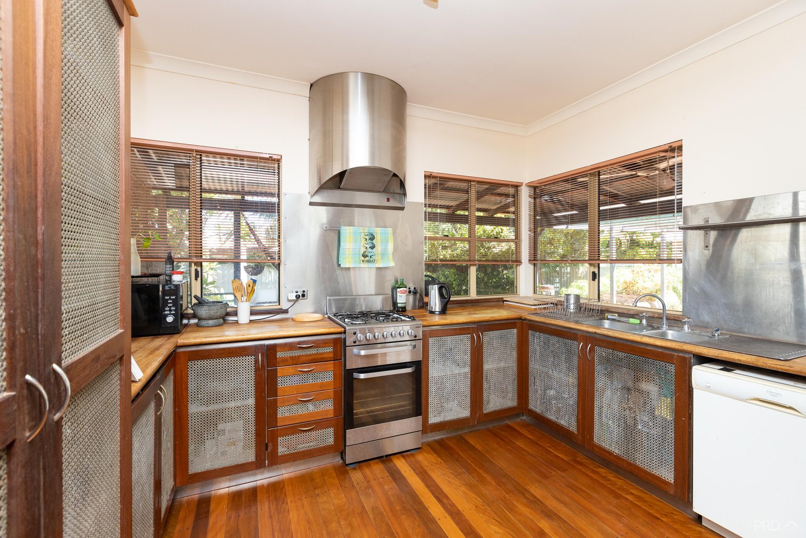 8 Dolby Road CABLE BEACH 3