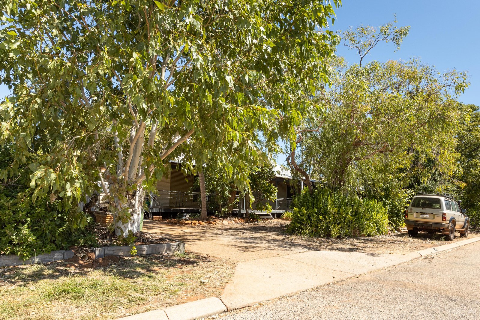 8 Dolby Road CABLE BEACH 10