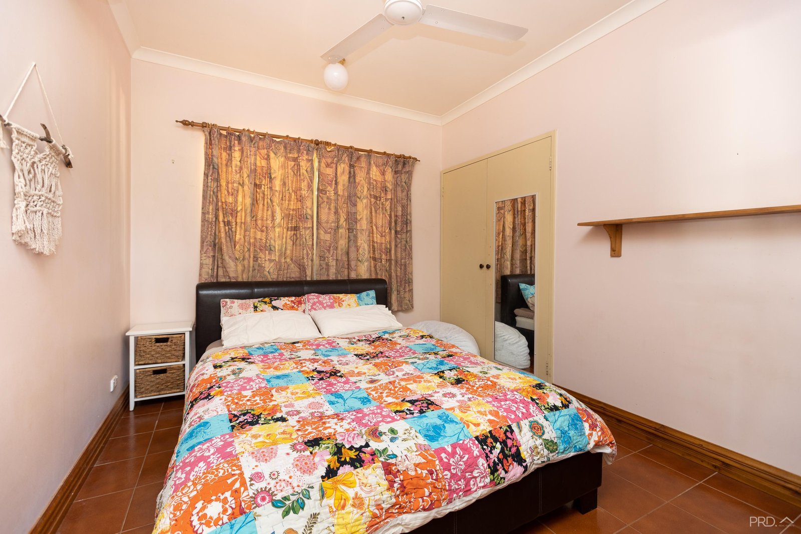 8 Dolby Road CABLE BEACH 23