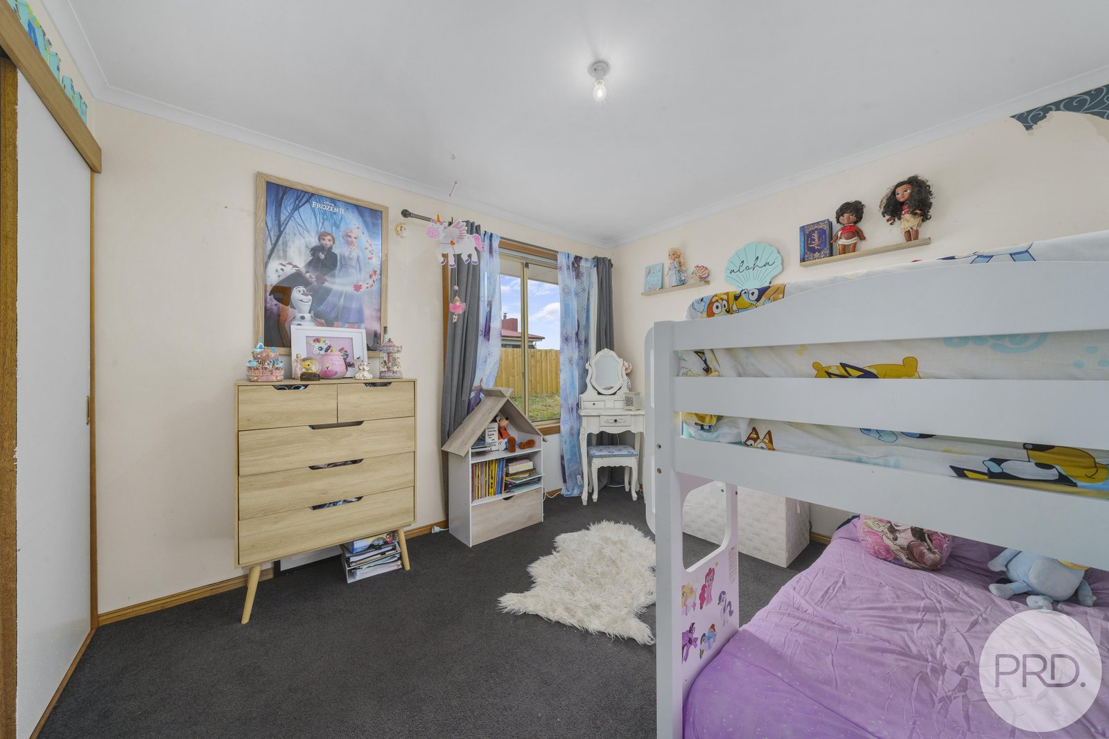 8 Dollery Court BRIGHTON 13