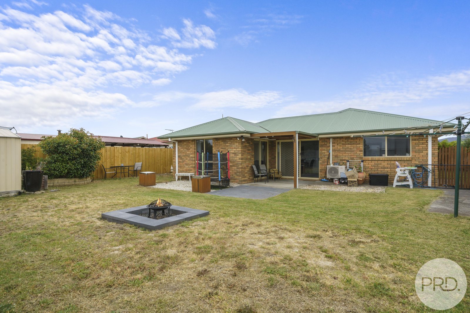 8 Dollery Court BRIGHTON 18