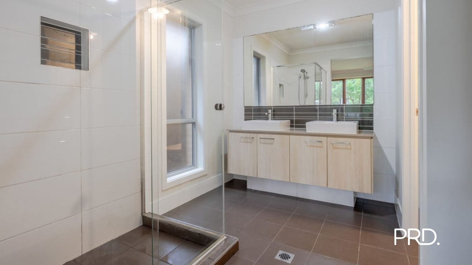 8 Domus St  Glenmore Park 5