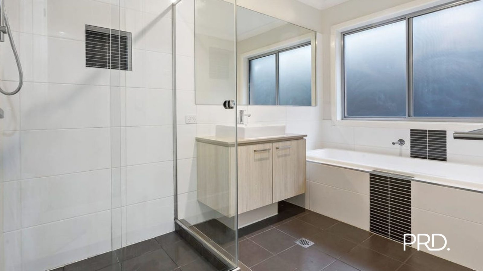 8 Domus St  Glenmore Park 7