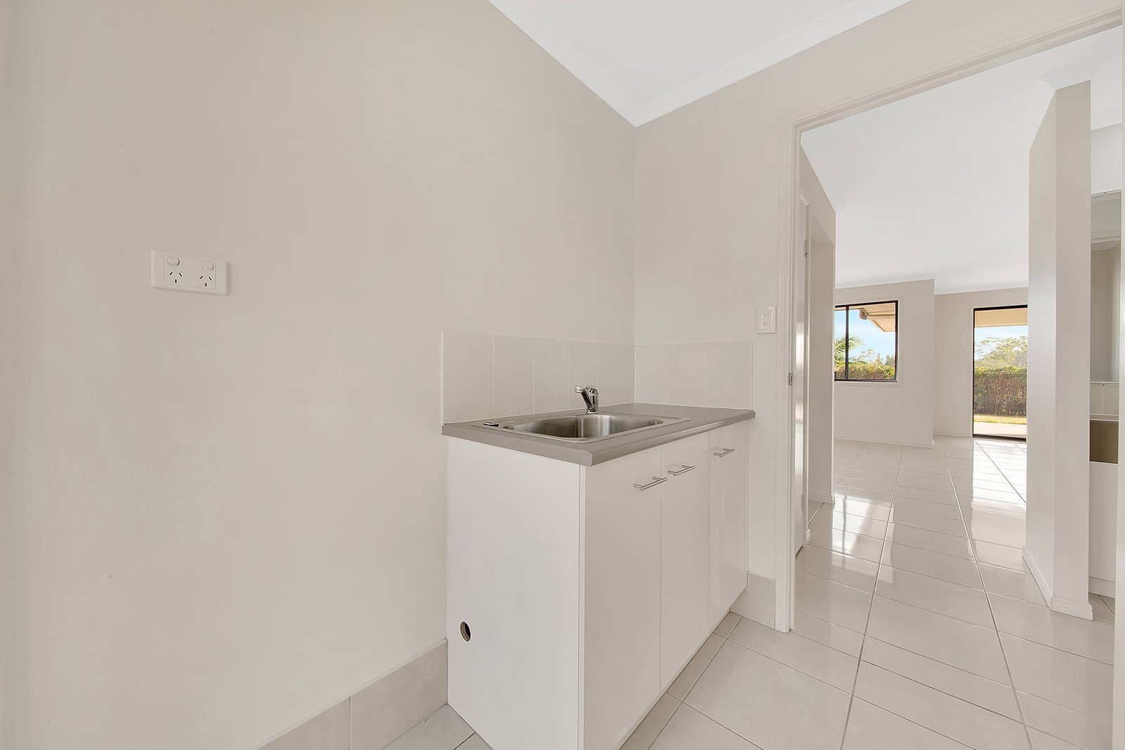 8 Don Cameron Drive CALLIOPE 13