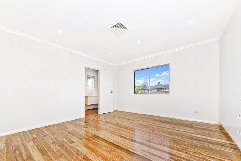 8 Donald Street HURSTVILLE 6