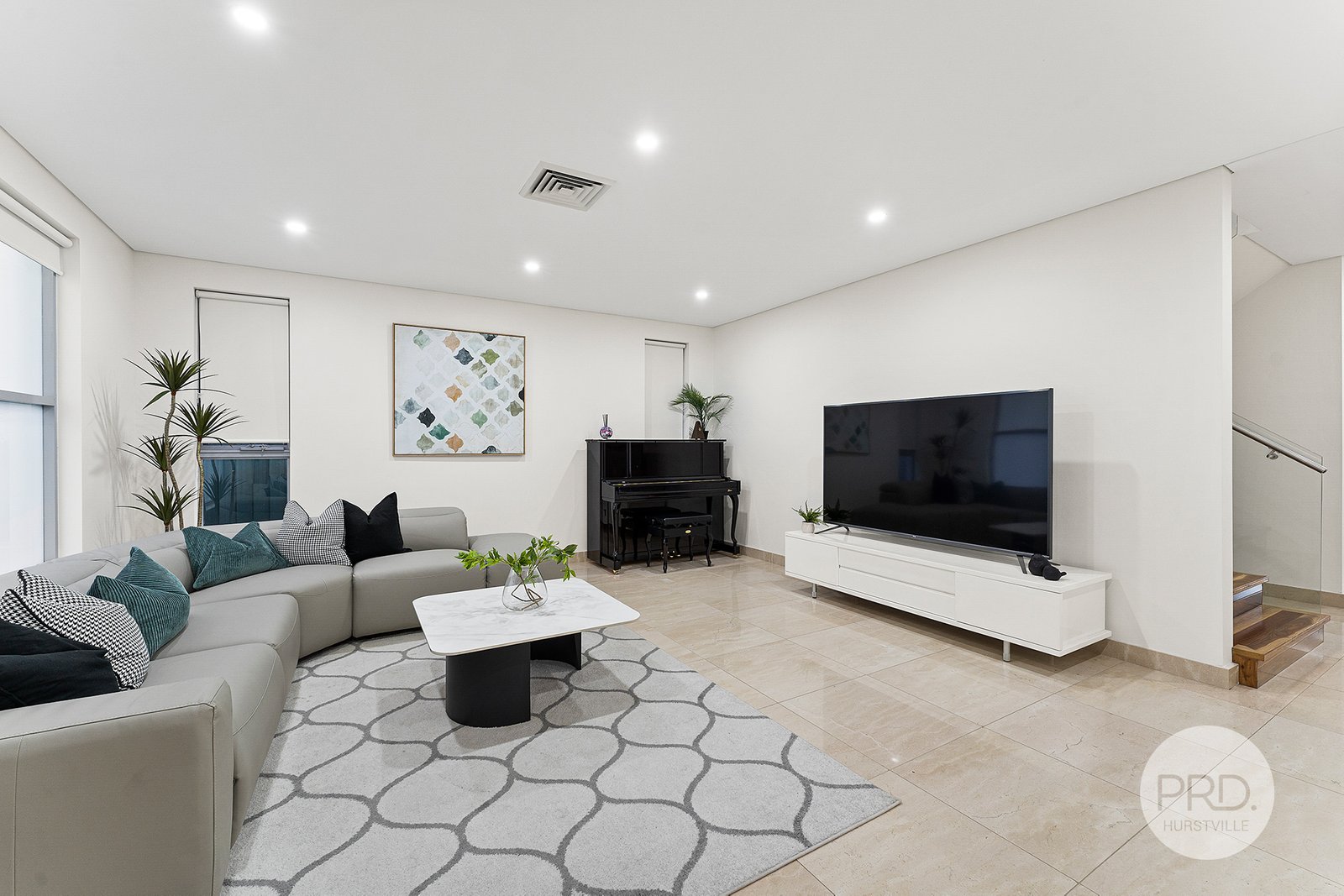 8 Donald Street HURSTVILLE 3