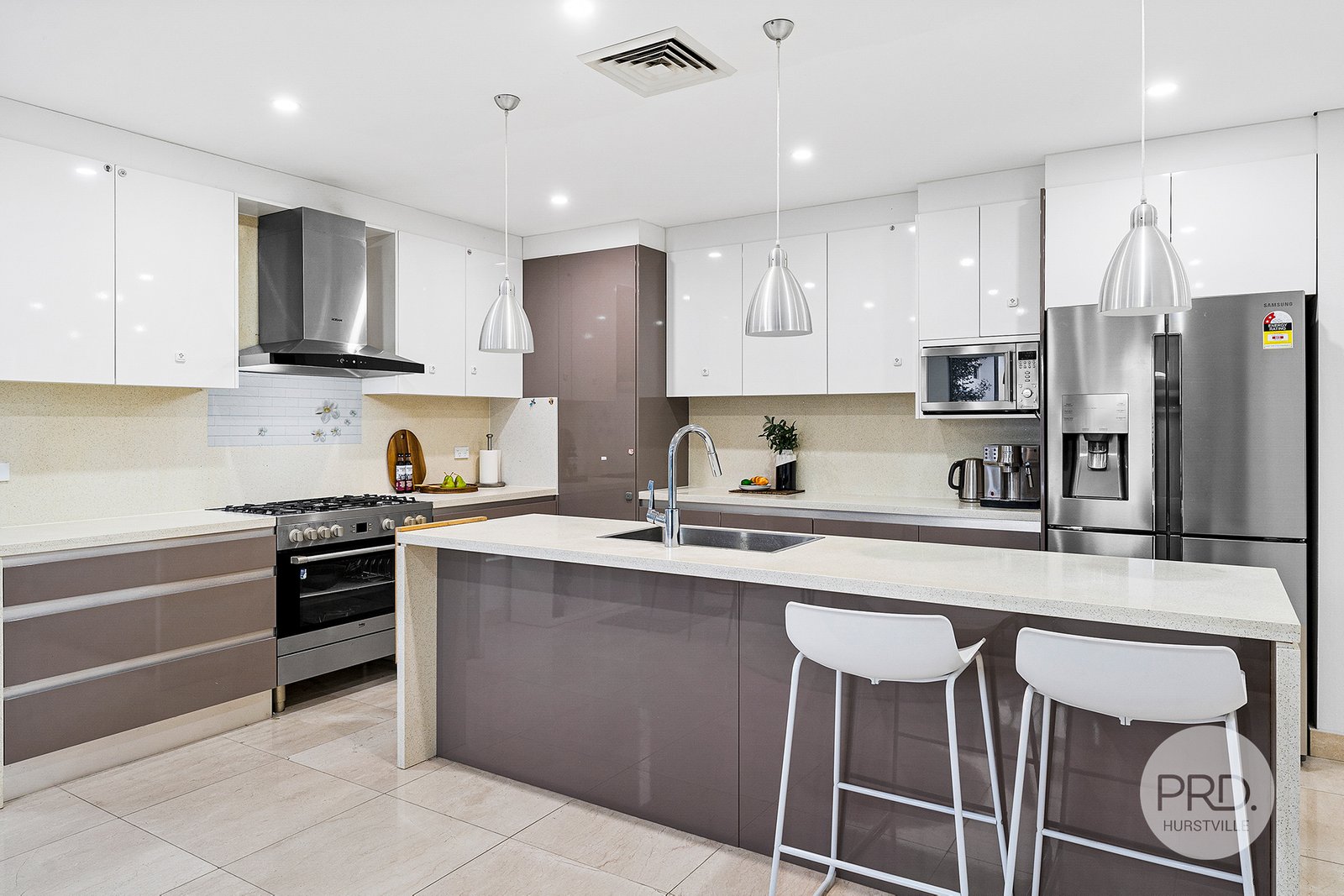 8 Donald Street HURSTVILLE 4