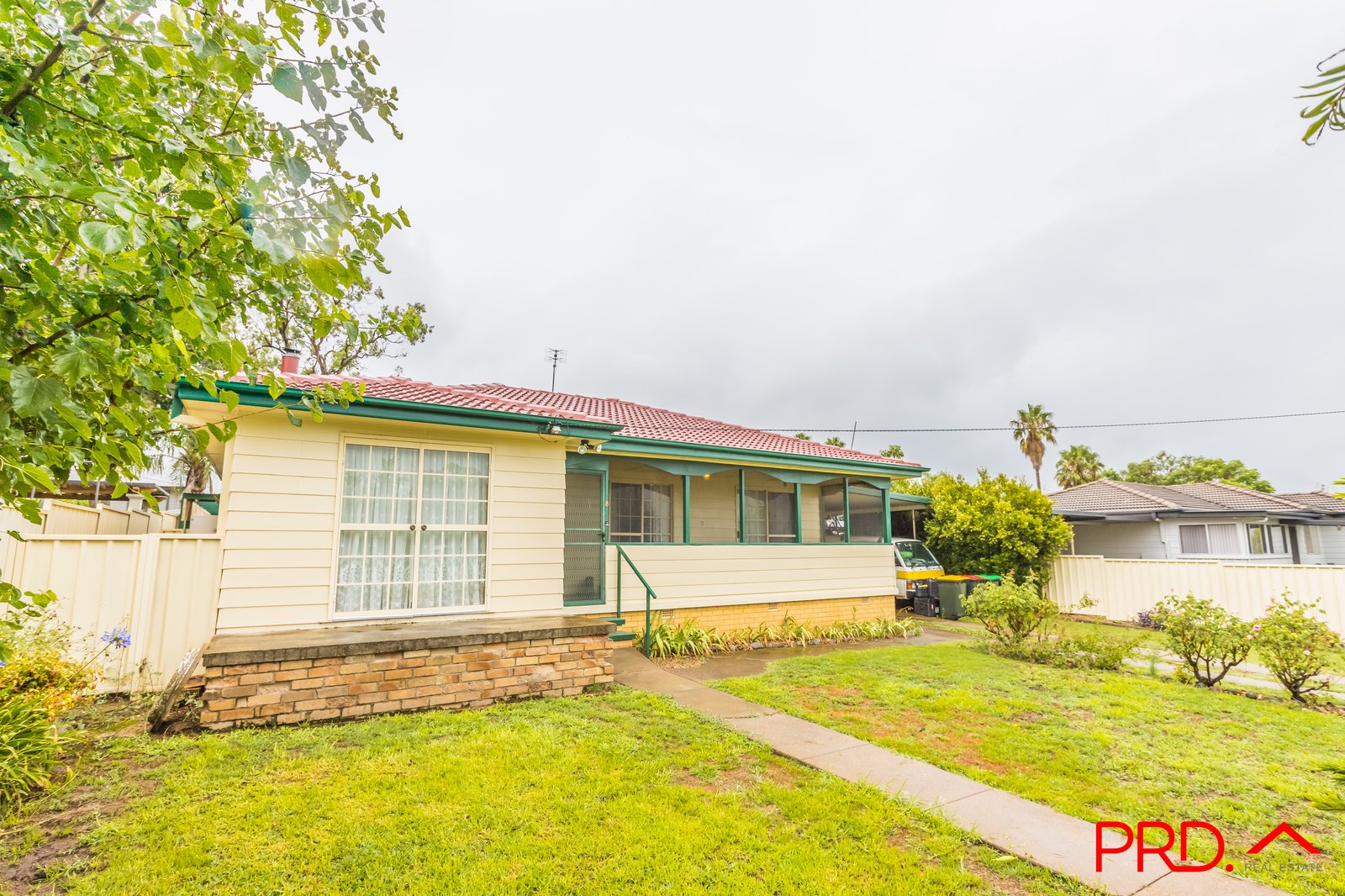 8 Dorothy Avenue KOOTINGAL 1