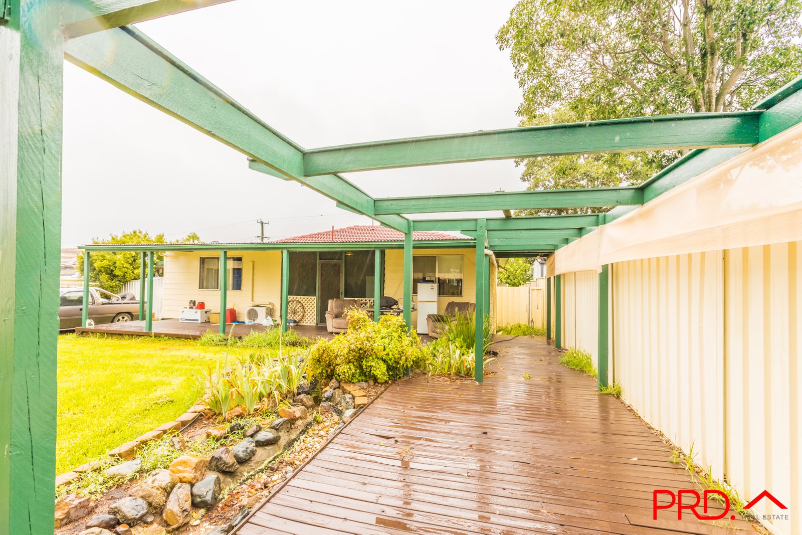 8 Dorothy Avenue KOOTINGAL 2