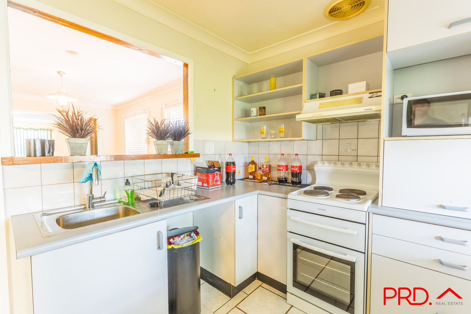 8 Dorothy Avenue KOOTINGAL 4