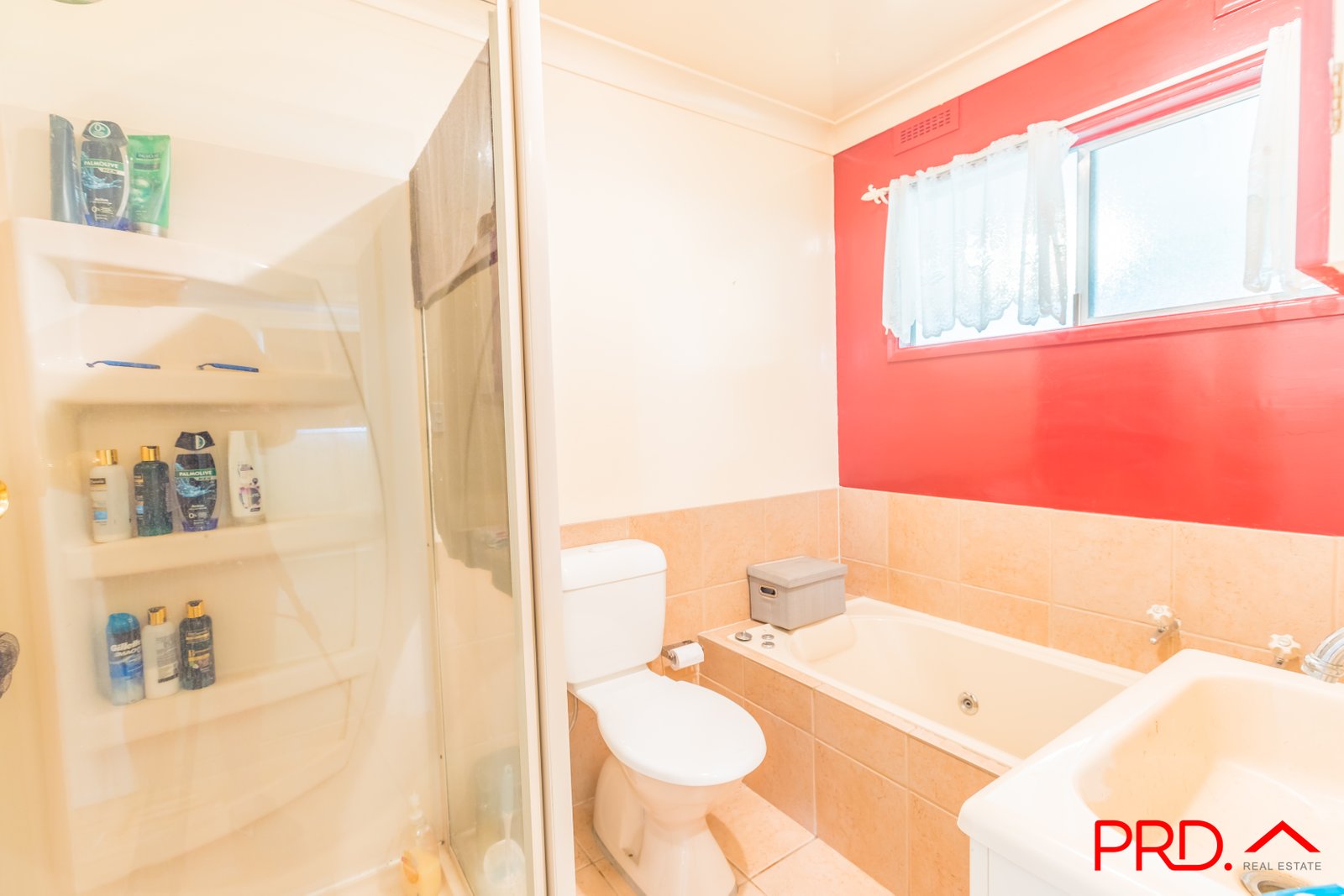 8 Dorothy Avenue KOOTINGAL 10