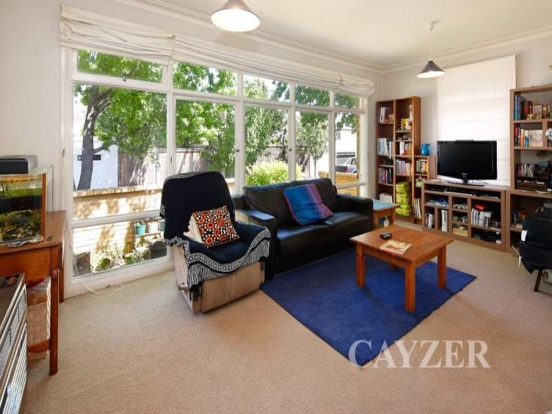 Gallery: 8 Draper Street