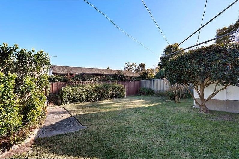 8 Drysdale Ave Parade PICNIC POINT 2