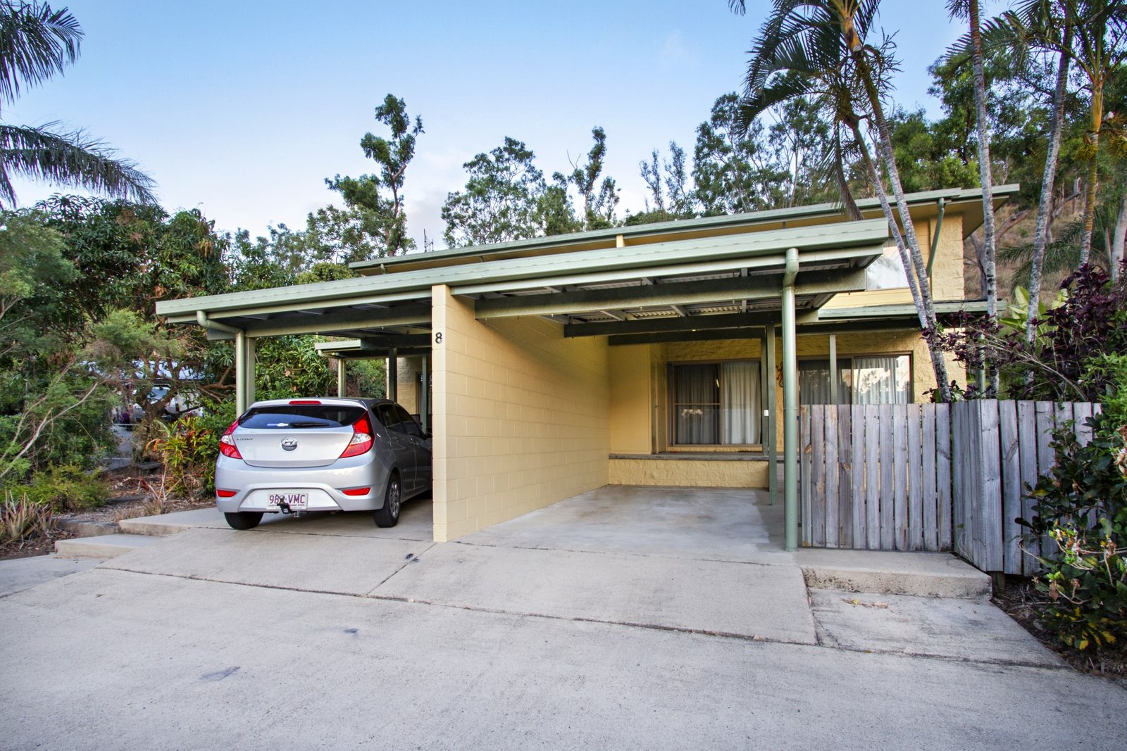 8 Duell Road CANNONVALE 1