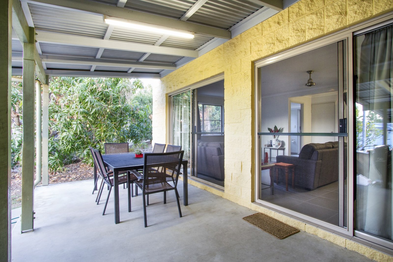 8 Duell Road CANNONVALE 10