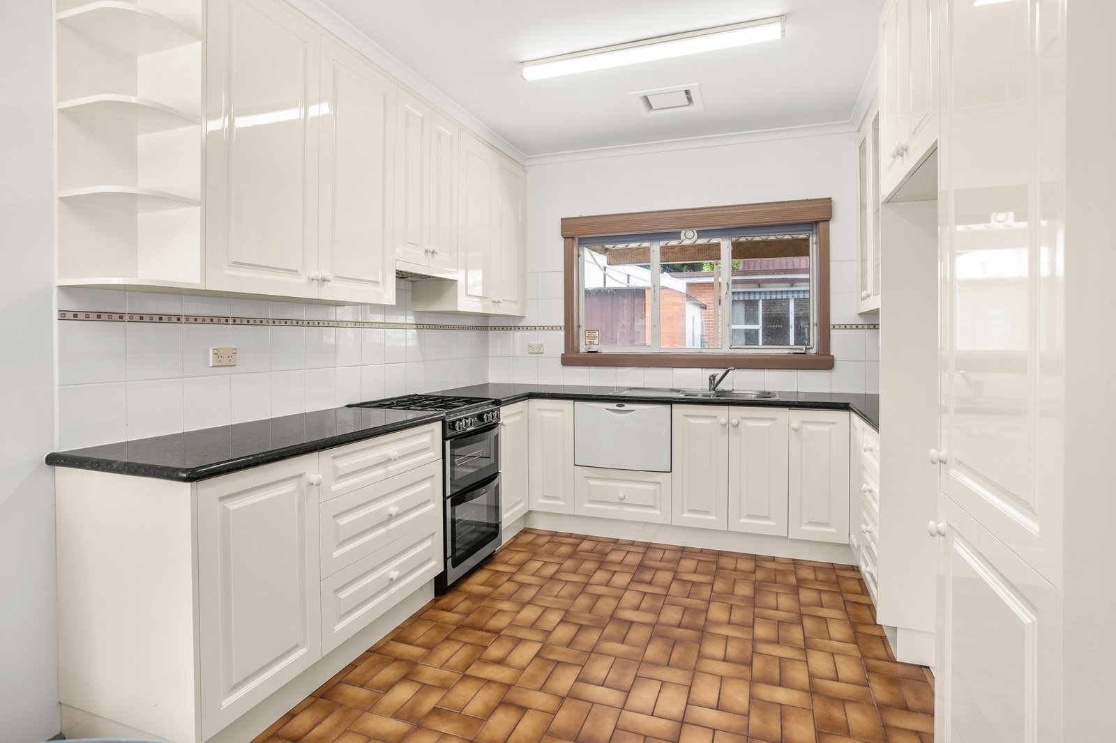 Gallery: 8 Dundee Avenue