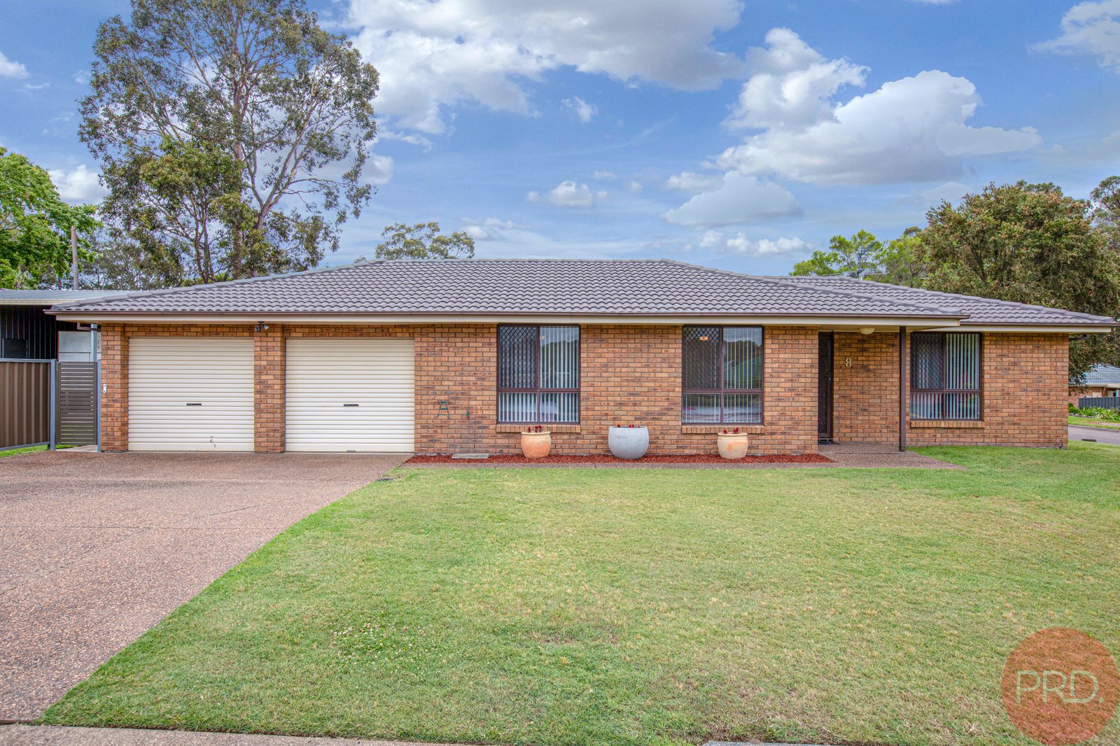 8 Dutton Street METFORD 1