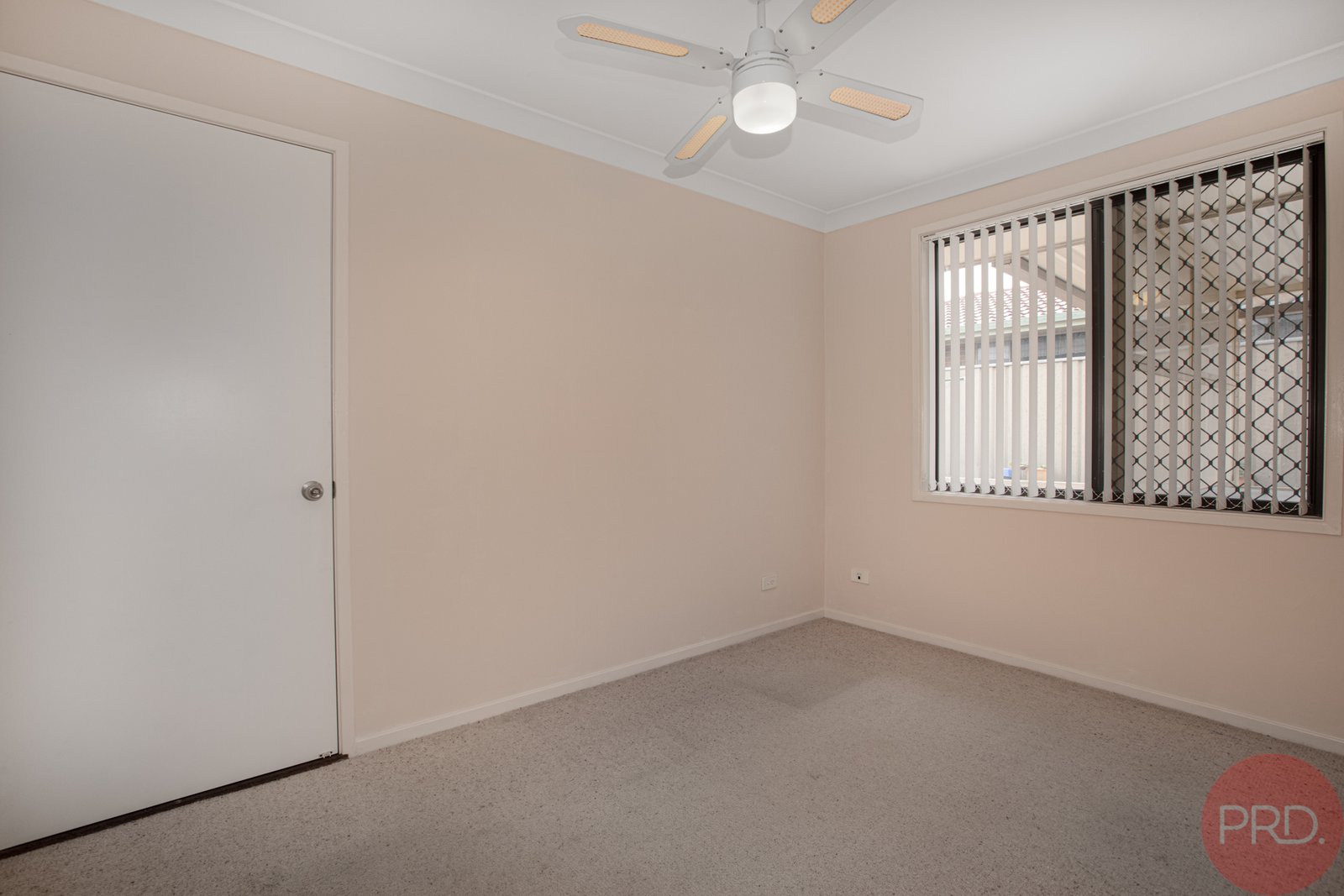 8 Dutton Street METFORD 8