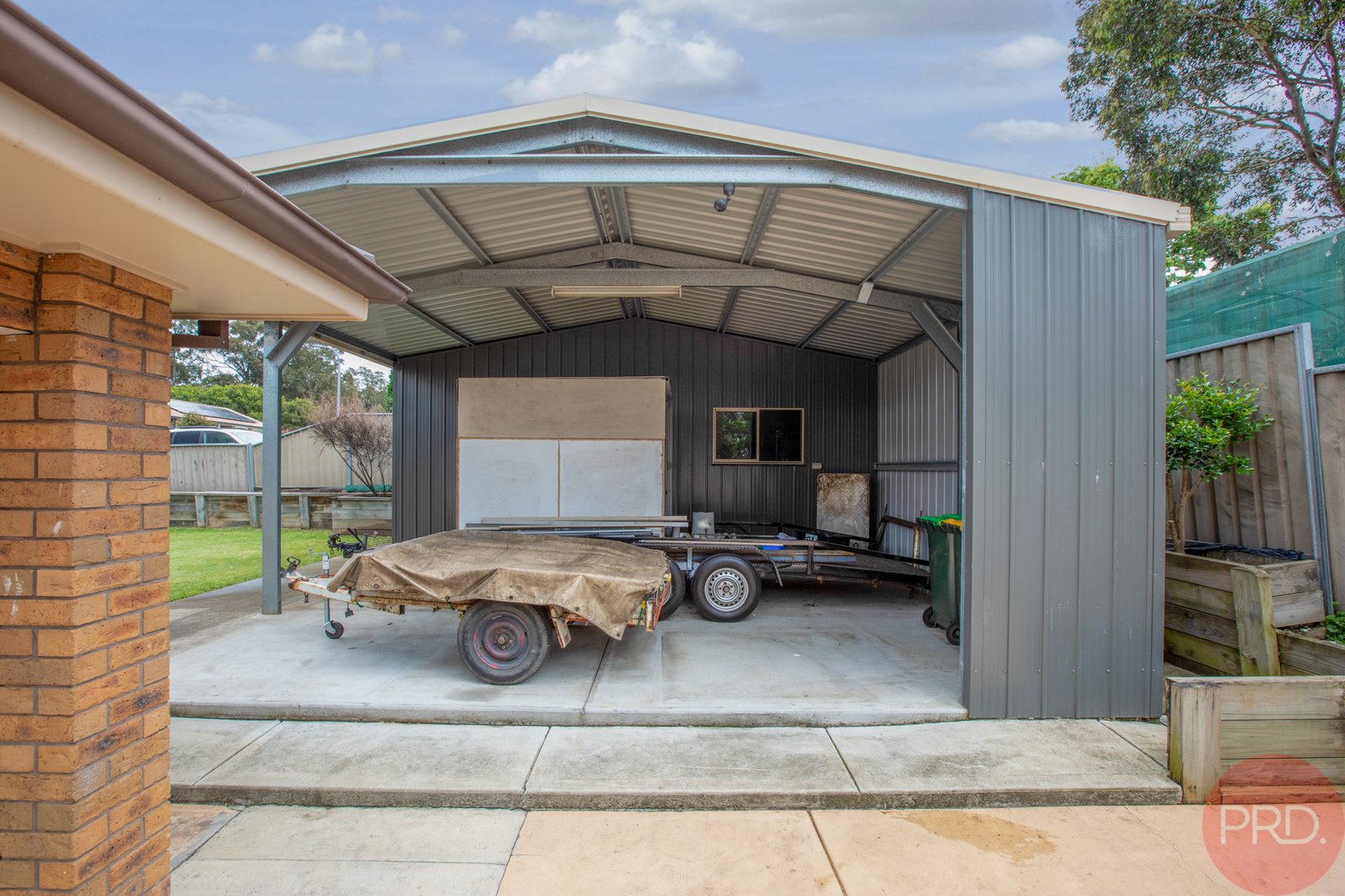 8 Dutton Street METFORD 14