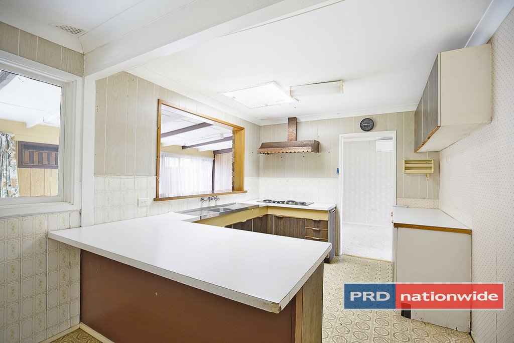 8 Edward Street KINGSWOOD 3