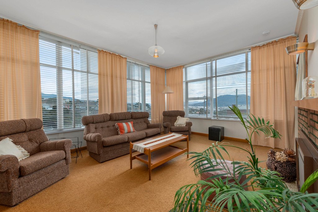 8 Eleventh Avenue WEST MOONAH 3