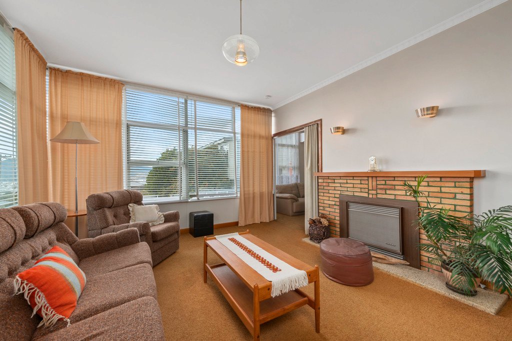 8 Eleventh Avenue WEST MOONAH 13