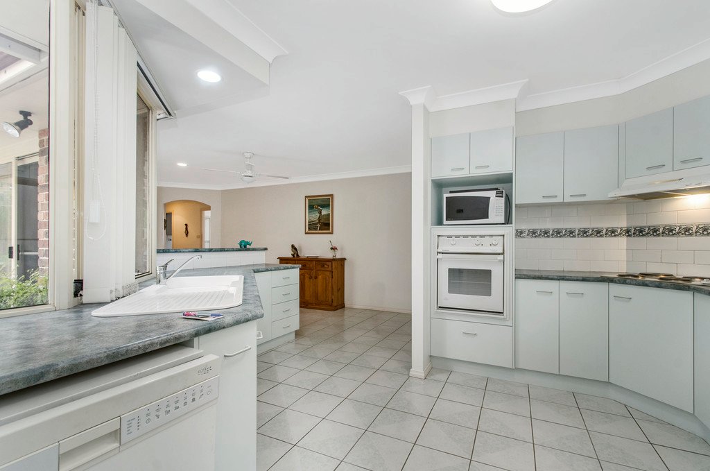 8 Ellerslie Crescent LAKEWOOD 3