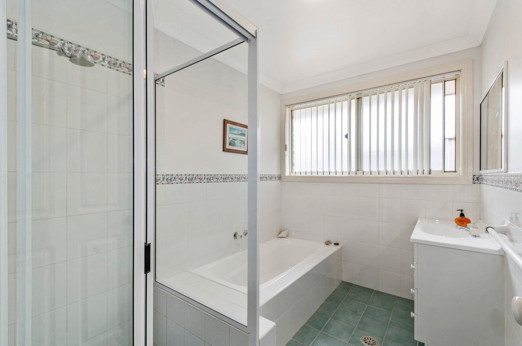 8 Ellerslie Crescent LAKEWOOD 6