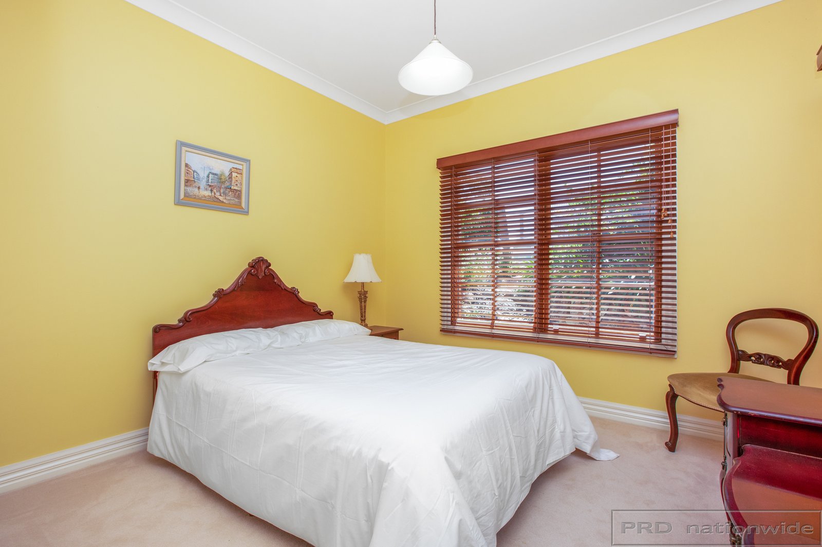 8 Elm Close LARGS 15