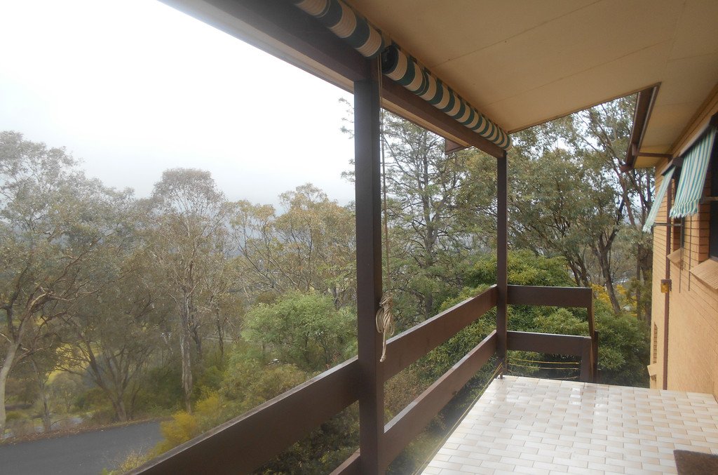 8 Elphick Street TUMUT 2