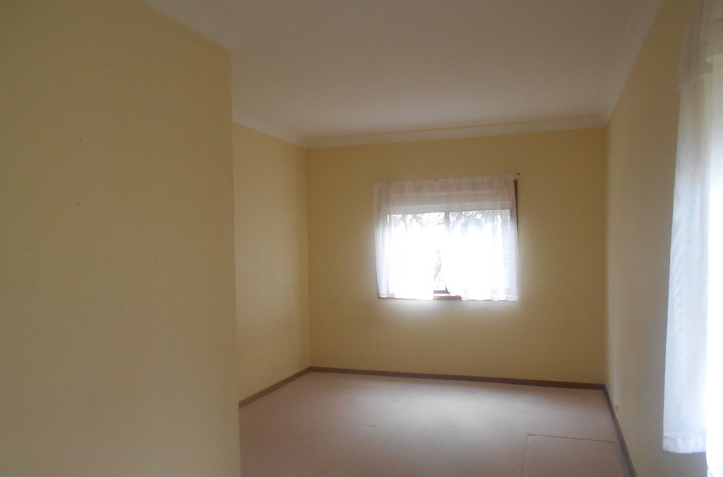 8 Elphick Street TUMUT 8