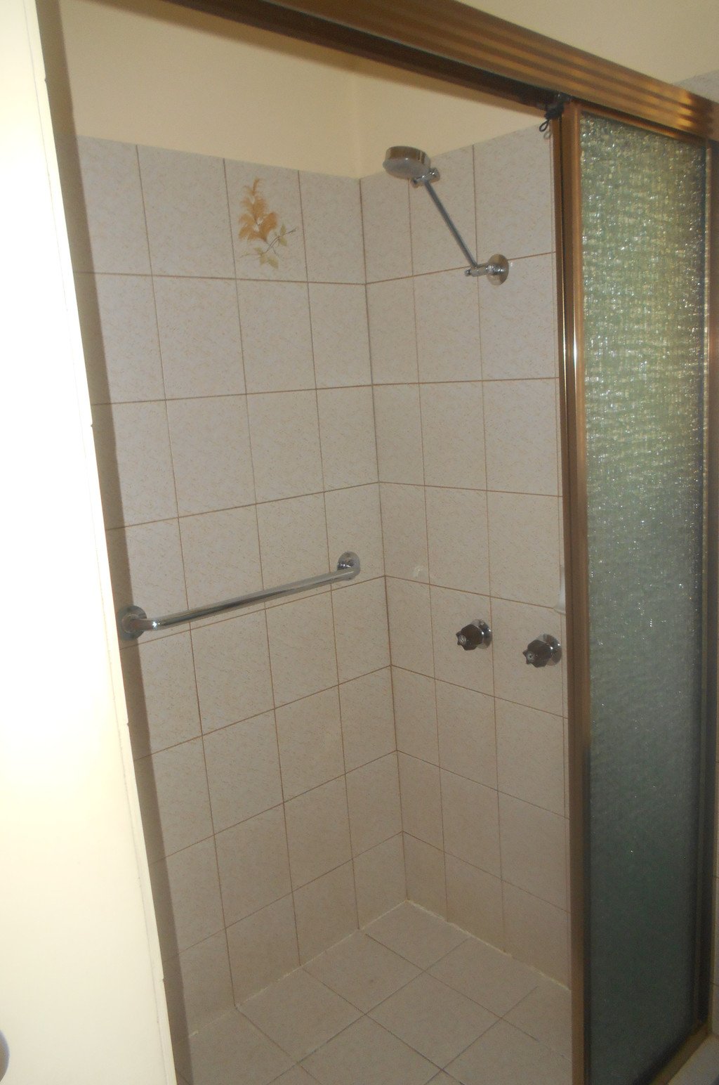 8 Elphick Street TUMUT 9