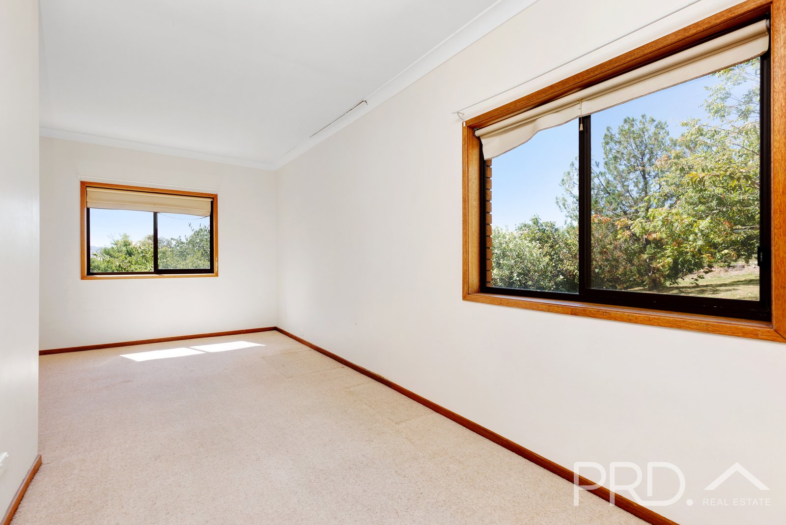 8 Elphick Street TUMUT 8