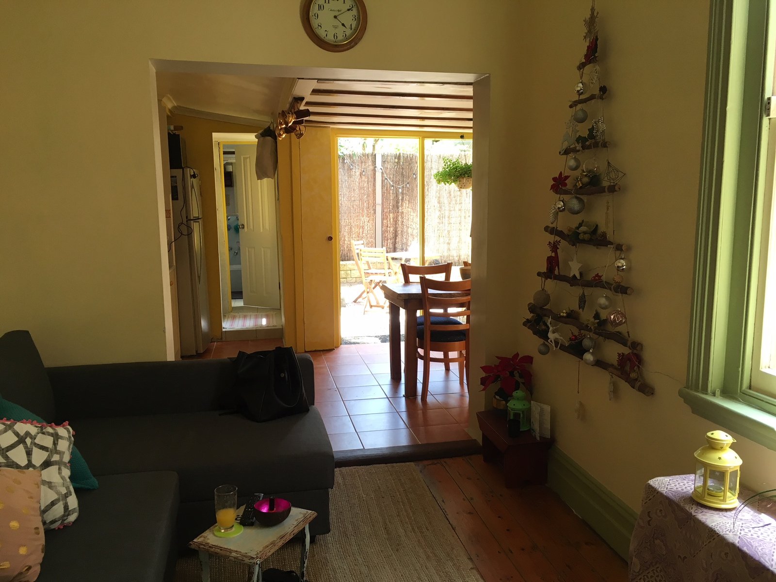 Gallery: 8 Emerald Street