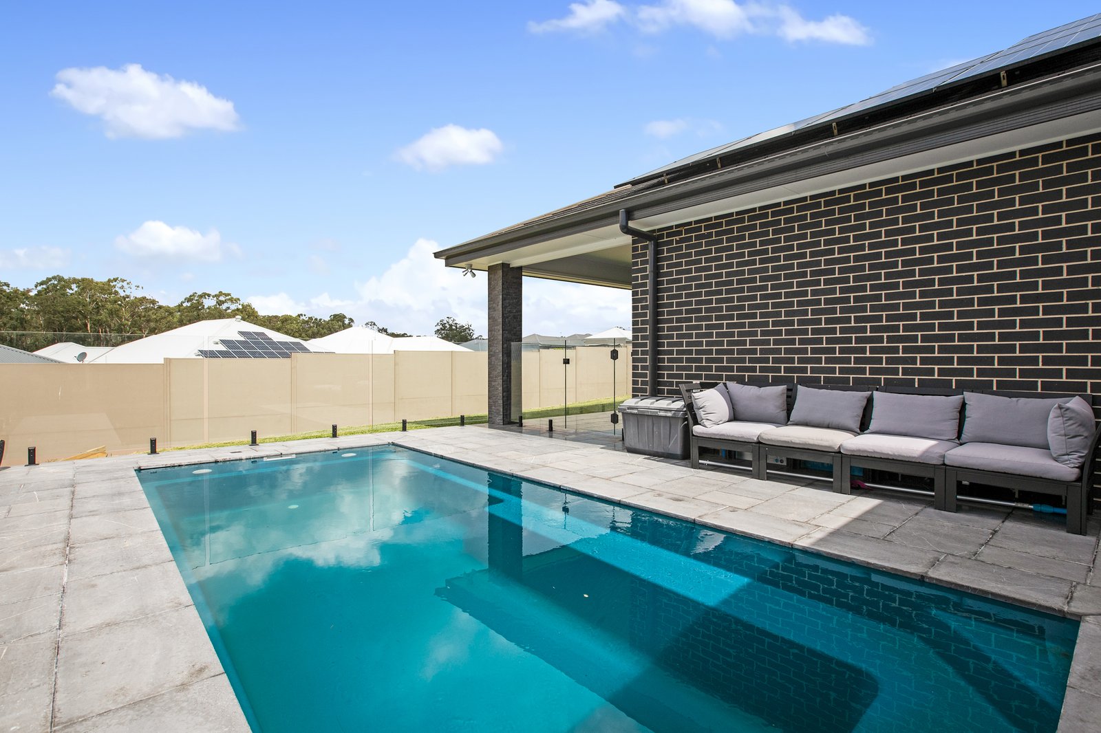 8 Emerton Road NORTH ROTHBURY 2