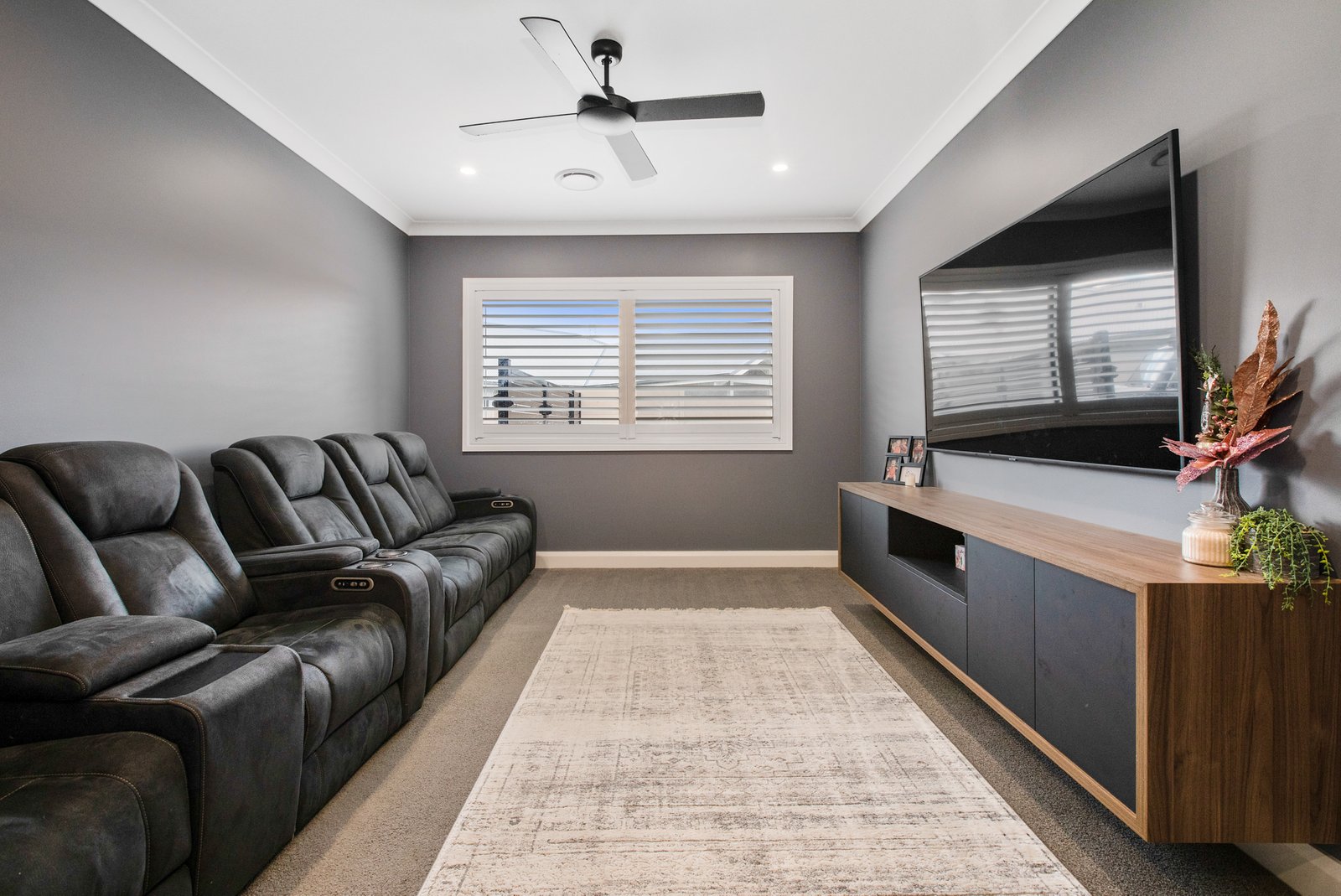 8 Emerton Road NORTH ROTHBURY 9